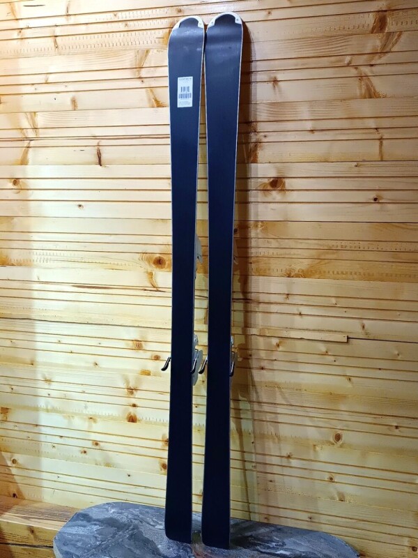 LYŽE VOLKL FLAIR JR 150CM